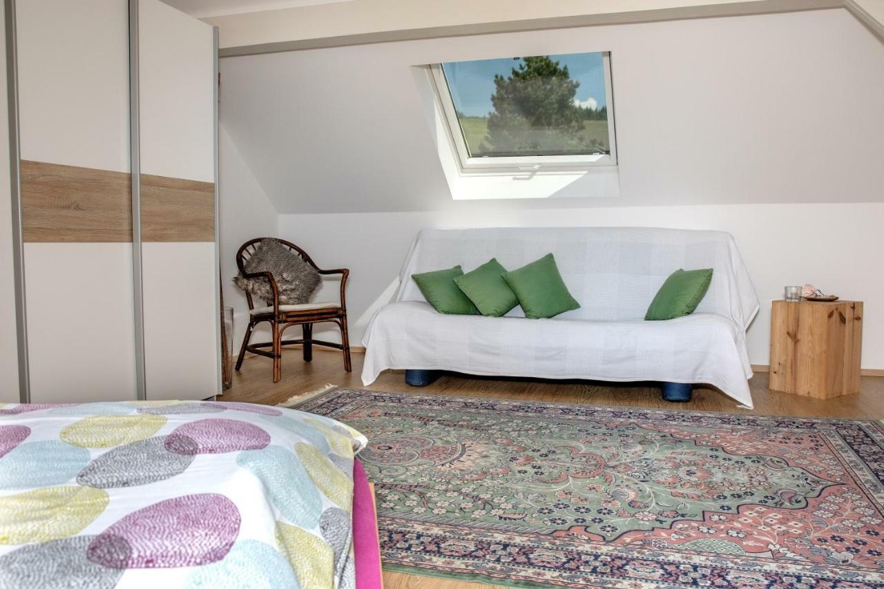 Ferienappartement Hennen Konz Eksteriør billede